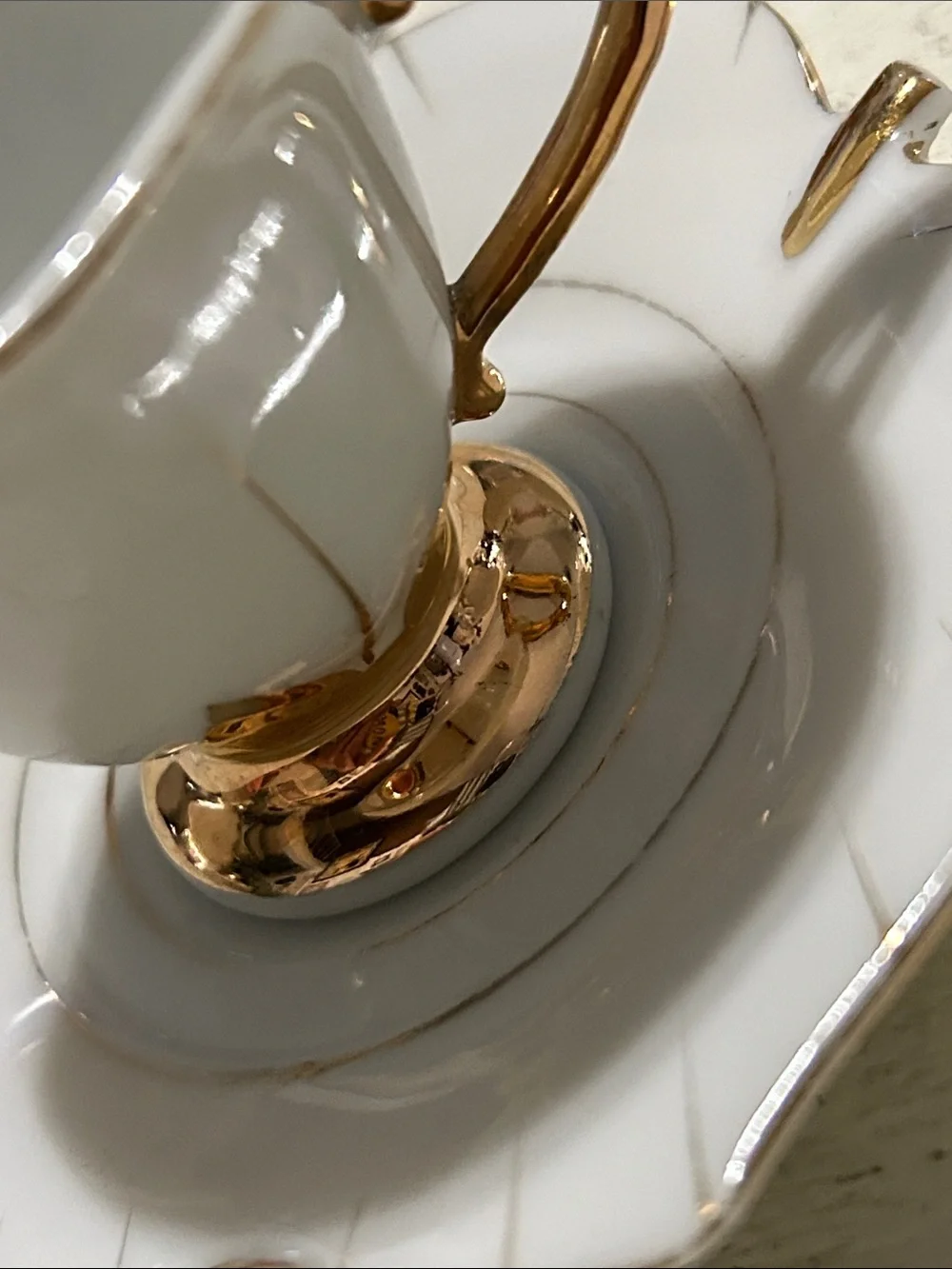 Vintage Demitasse Cup Set